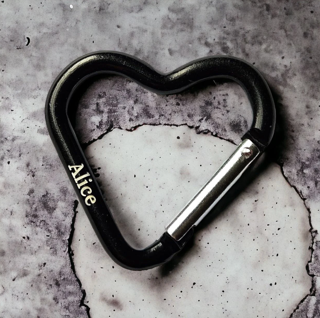 Personalised Heart Carabiners (Pack 3)